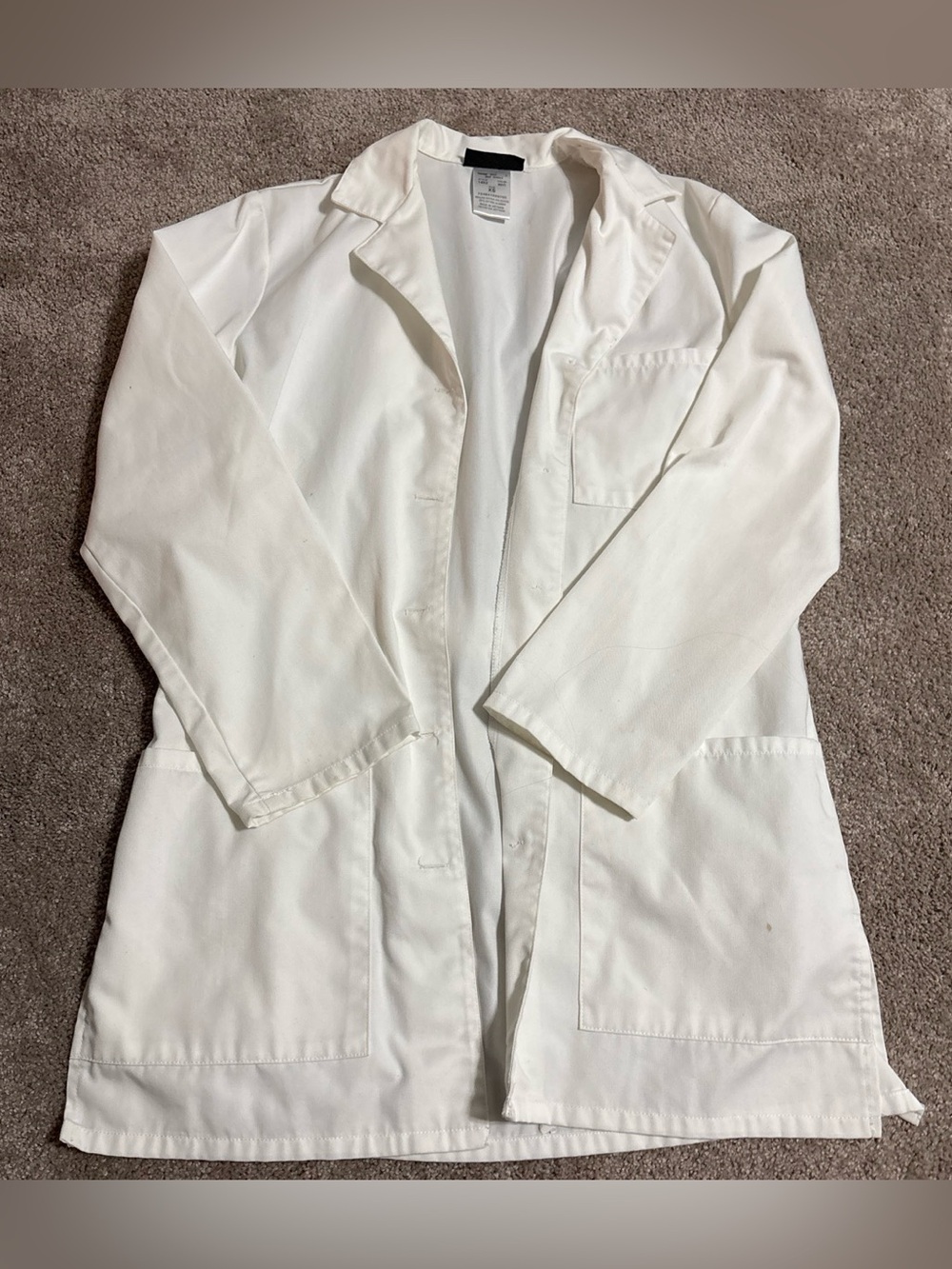 White XS lab coat